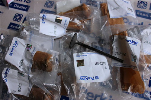 柴油機1206E配件銷售中心油底殼墊、T414441壓縮機、氣門、搖臂軸(1200)